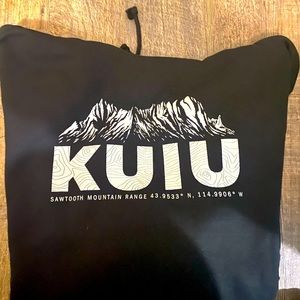 Men’s Kuiu sweatshirt